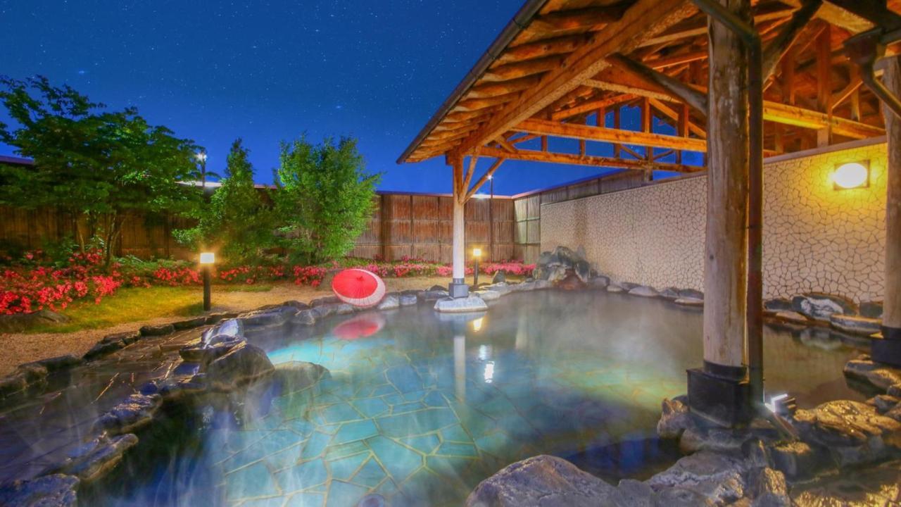 Hotel Ooedo Onsen Monogatari Aizu Exteriér fotografie