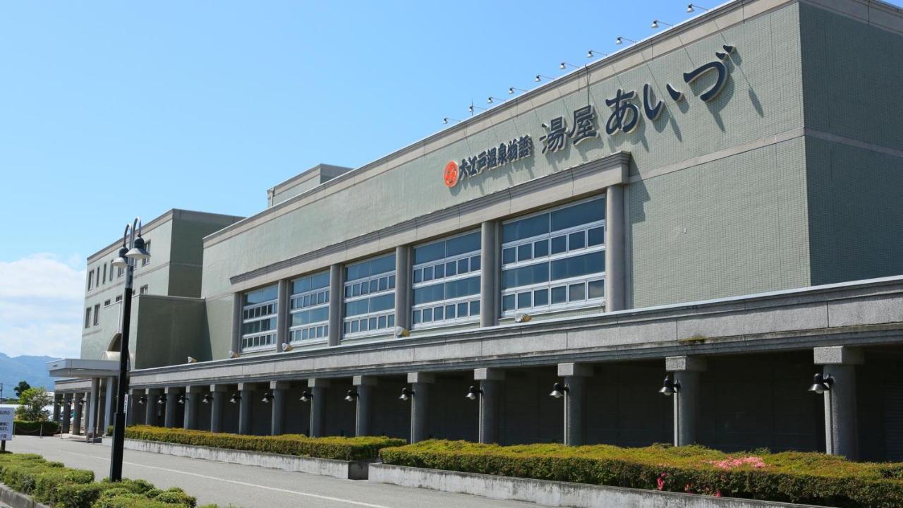 Hotel Ooedo Onsen Monogatari Aizu Exteriér fotografie