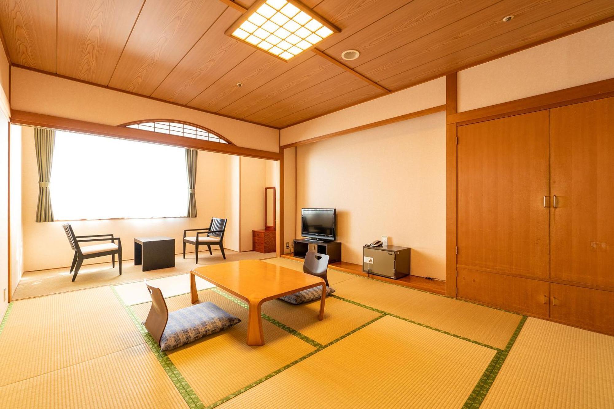 Hotel Ooedo Onsen Monogatari Aizu Exteriér fotografie