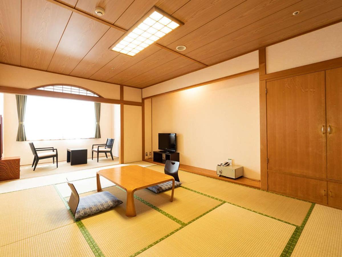 Hotel Ooedo Onsen Monogatari Aizu Exteriér fotografie